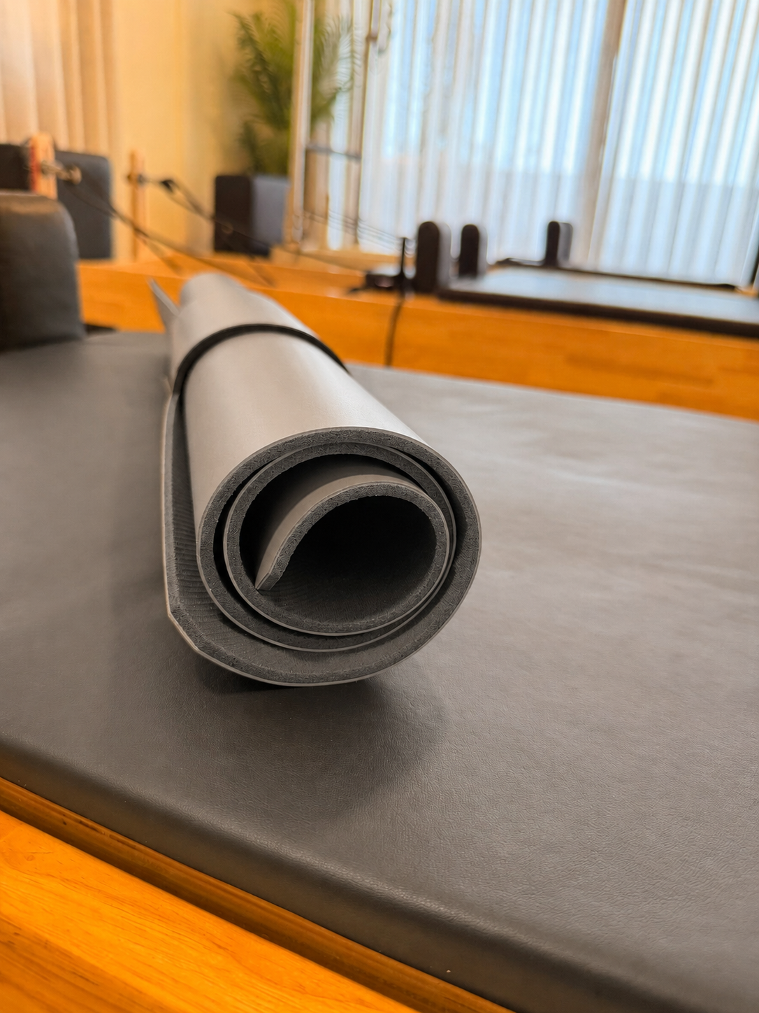 Grey Solid Natural Rubber Mat