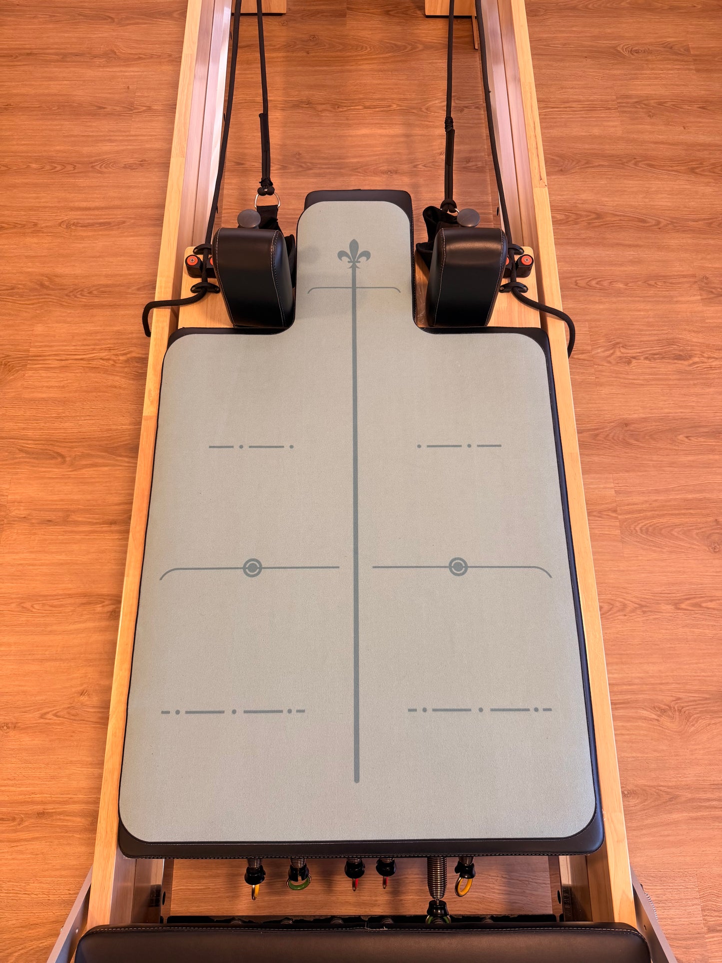 Grey Grid Mat
